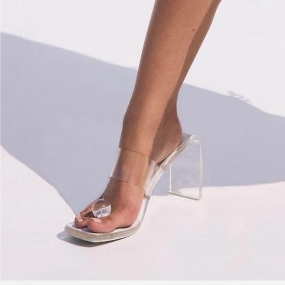 Cult Gaia Clear and White Heels - Picture 1 of 5